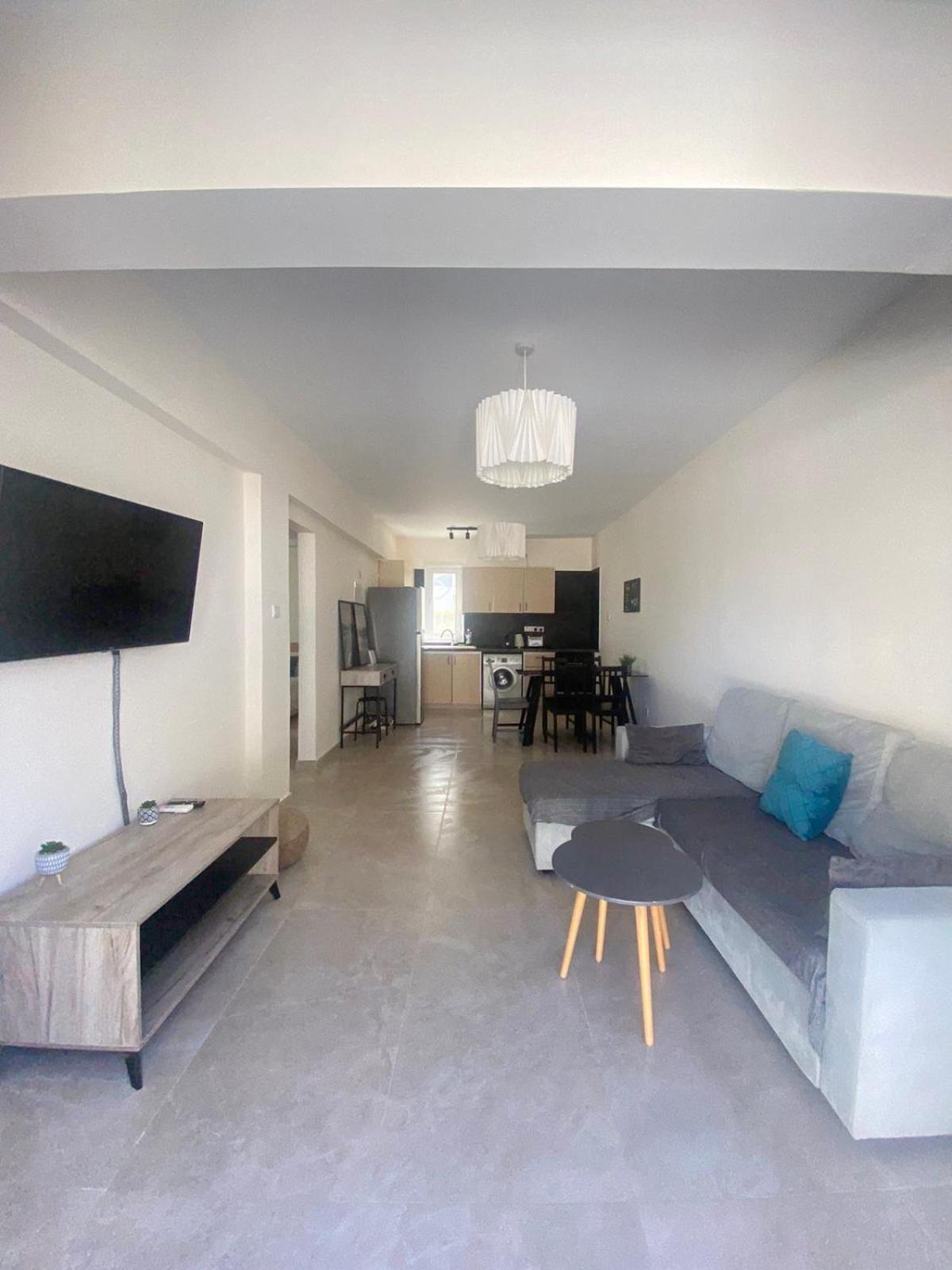 Apartment Mari House-close To The *